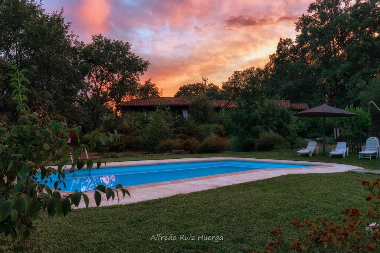Apartamentos El Roble Valverde de la Vera Bagian luar foto